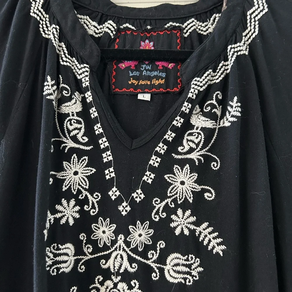 Johnny Was Black Tunic with Intricate White Embroidery - Picture 3 of 5
